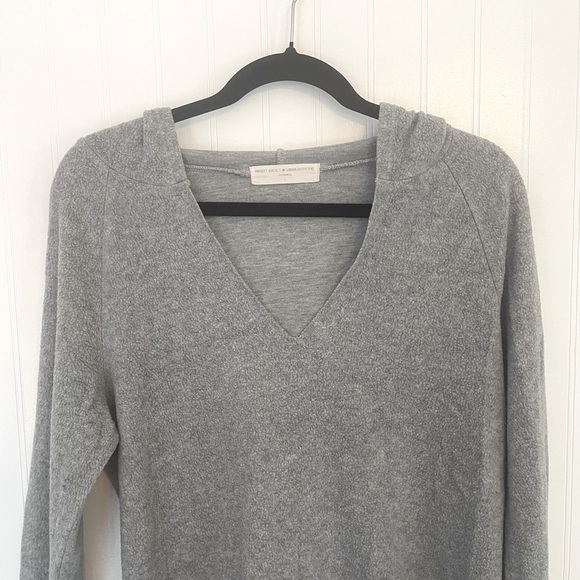 Project Social T gray Hoodie - Small - Picture 5 of 9